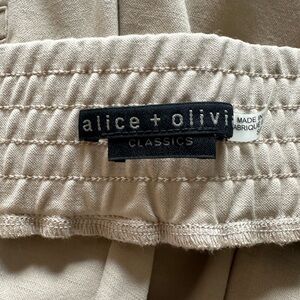 Alice + Olivia Kaki Pant
